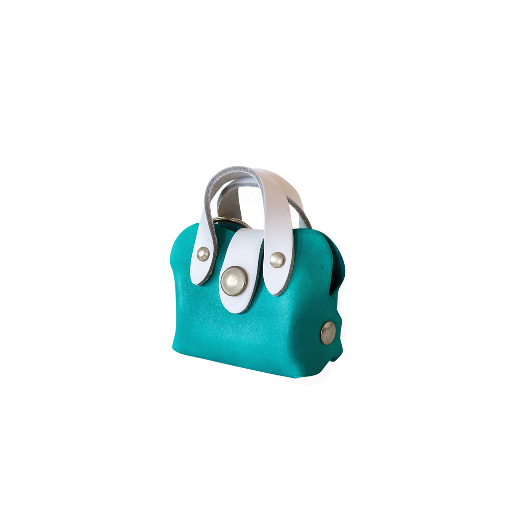 Coastal Charm Fur and Leather Collar, Leash, and Accessory Set